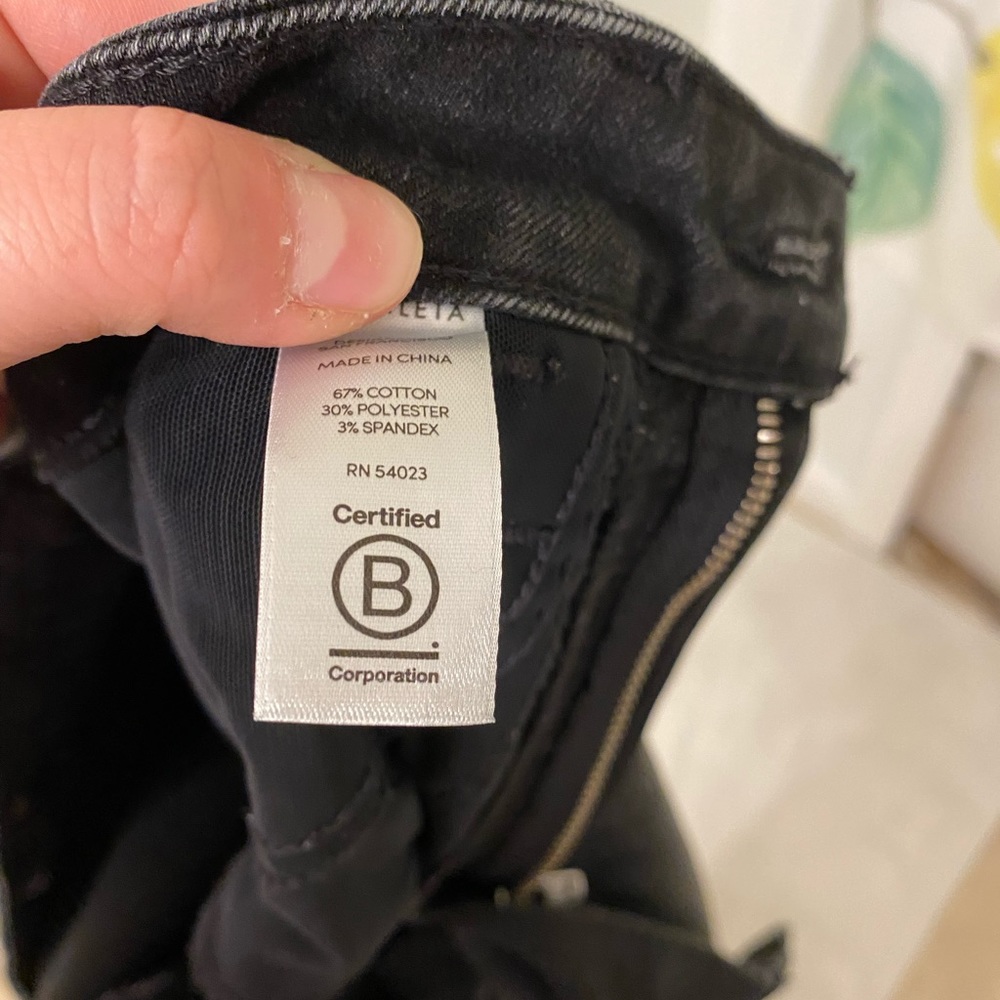 Athleta High Rise Cropped Jeans - Picture 8 of 11